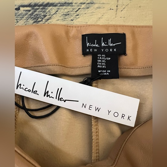 Nicole Miller New York Faux Leather Pants - Picture 3 of 6